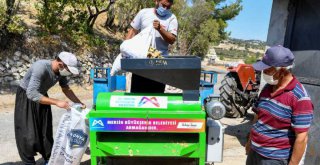 Mersin Büyükşehir Belediyesi'nin Tarıma Desteği Artarak Sürüyor