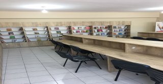 Büyükşehir Belediyesi 5 okulun kütüphanesini yeniledi