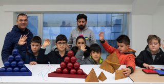 Kayseri Bilim Merkezi'ne Bir  Haftada 10 Bin Ziyaretçi