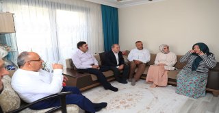 Başkan Hasan Can ve AK Parti Ümraniye İlçe Başkanı Av. Mahmut Eminmollaoğlu Ümraniyeli Şehit Ailelerini Ziyaret Etti