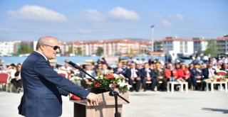  Başkan  Kafaoğlu , öğrencilerin heyecanına ortak oldu.