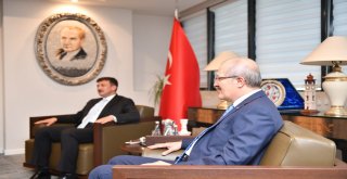 AK Parti Genel Başkan Yardımcısı, İzmir Milletvekili Hamza Dağ Balıkesir Büyükşehir Belediye Başkanı Zekai Kafaoğlu'nu ziyaret etti.