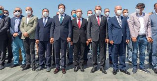 Soyer, CHP İzmir İl Örgütü’nün düzenlediği 30 Ağustos törenine katıldı