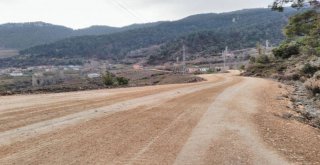 Kırsal'da Yollar Açılıyor, Vatandaşlar Rahatlıyor