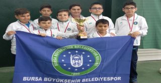 Büyükşehir'in satranççıları Bursa'yı temsil edecek