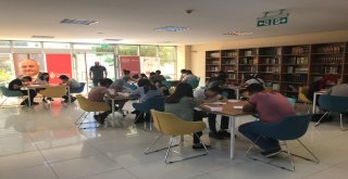 Ümraniye Belediyesi Gençleri Üniversiteli Yapıyor