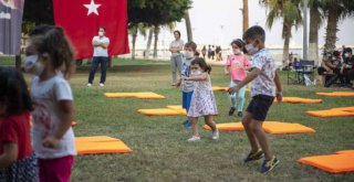 Mersin Büyükşehir, Disleksi Farkındalık Haftası'nda Çocukları Sahilde Buluşturdu