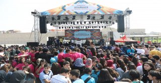 Diyarbakır Gençlik Festivali Başladı