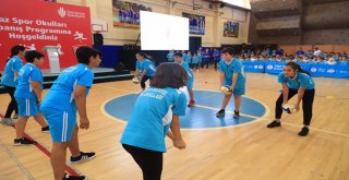 Ümraniye Belediyesi Yaz Spor Okulları Kapanış Töreni Yapıldı