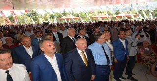 Belediye Başkanımız İrfan Tatlıoğlu Bursa Ak Parti İl Başkanlığı Bayramlaşma Programına Katıldı.