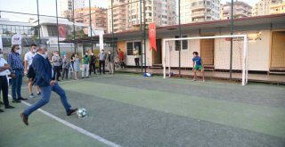 Adana'da geleceğin futbolcuları sezonu açtı