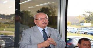 Başkan Albayrak Muratlı Cemevi'nde Düzenlenen Aşure Etkinliğine Katıldı
