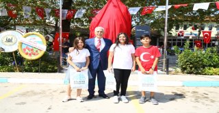 Yaylacık Mahallesi’ne Atatürk heykeli