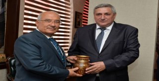 Kardeş Ülke Azerbaycan Heyeti Başkan Kocamaz'ı Ziyaret Etti