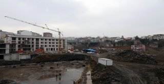 Trabzon'da Cudibey Ortaokulu ve öğretmenevi inşaatı hızla ilerliyor