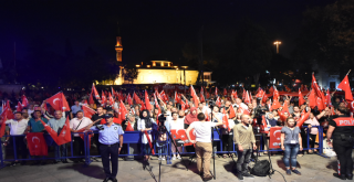 Beşiktaş'ta Özgürlük ve Demokrasi Mitingi!