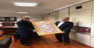 Başkan Zihni Şahin Ankara’da Ziyaretlerde Bulundu