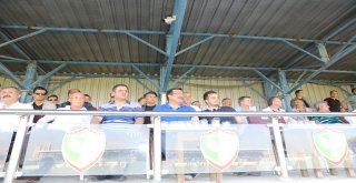Başkanı Atilla Diyarbekirspor ile Gölcükspor maçını izledi