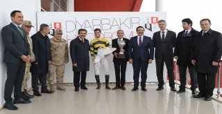 Diyarbakır Büyükşehir Belediye Başkanlığı Koşusu yapıldı