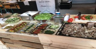 İzmir sokak lezzetleri Lyon'u fethetti