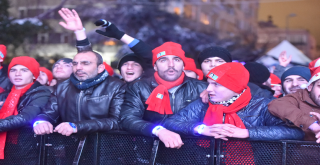 Beşiktaş'ta Görkemli Yeni Yıl Kutlaması!