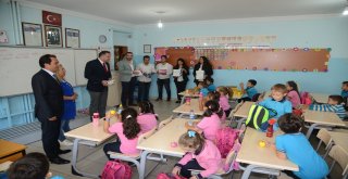 2018-2019 Eğitim ve Öğretim Yılı'nın başlamasıyla birlikte Balıkesir Büyükşehir Belediye Başkanı Zekai Kafaoğlu, bu eğitim döneminde okula başlayan çocuklara eğitim hayatlarında başarılar dilerken; öz