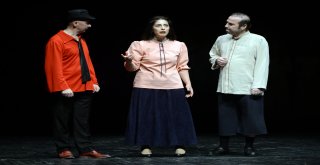 Osmangazi’de Tiyatro Zamanı