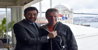 Başkan Hazinedar ile Peter Smolka Bisikletle Beşiktaş'ı Tur...