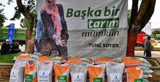 İzmir Büyükşehir Belediyesi Muğla’daki üreticilere omuz veriyor