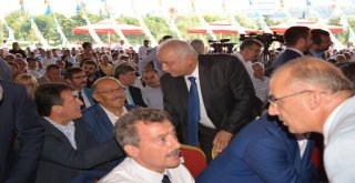 Belediye Başkanımız İrfan Tatlıoğlu Bursa Ak Parti İl Başkanlığı Bayramlaşma Programına Katıldı.