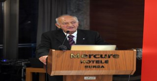 Eski Başkanlardan Mustafa Dündar'a Hizmet Övgüsü