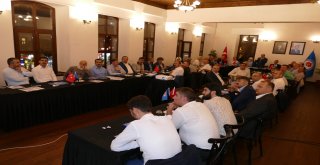 Başkan Gümrükçüoğlu STK temsilcileri ile istişarelerde bulundu