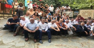 Büyükşehir Belediye Başkanı Zekai Kafaoğlu’nun Antandros kazılarının gün yüzüne çıkması için vereceği destek dernek yöneticileri ve sanatseverler tarafından takdirle karşılandı.
