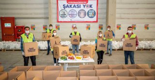 İzmir Büyükşehir Belediyesi’nden “Biz Varız” gönüllülerine teşekkür buluşması