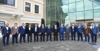 AK Parti Bursa Teşkilatından Başkan Dündar'a Hayırlı Olsun Ziyareti