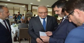 Belediye Başkanımız İrfan Tatlıoğlu, Çevre ve Şehircilik Bakanlığımızın düzenlediği istişare toplantısına katıldı