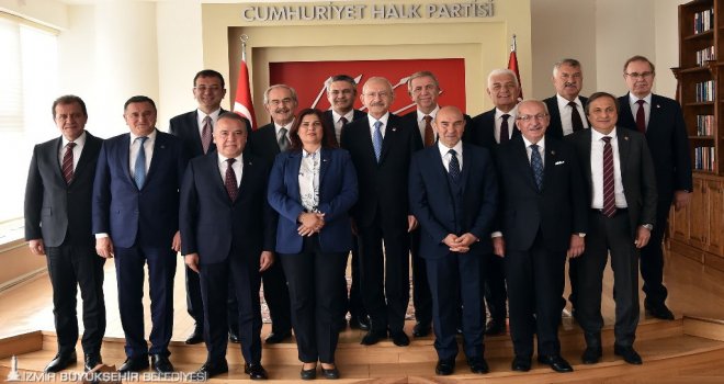 Başkan Tunç Soyer, Ankara’da Başkanlar Zirvesi’ne katıldı