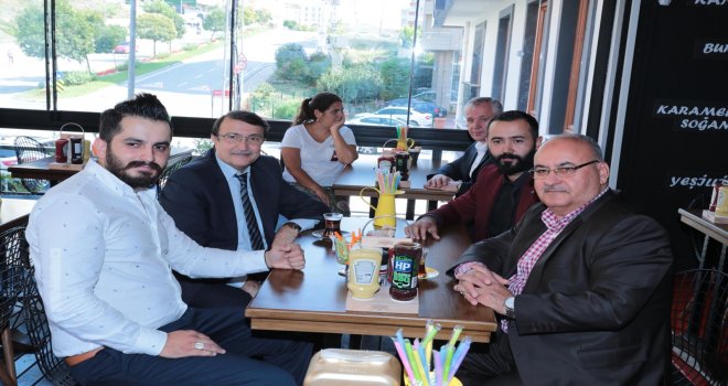 Başkan Hasan Can Ümraniye Burger@Restoranının Açılışını Gerçekleştirdi