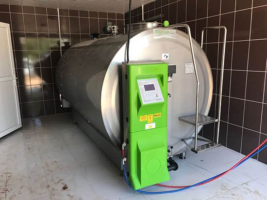 Büyükşehir'den süt üreticisine soğutma tankı desteği