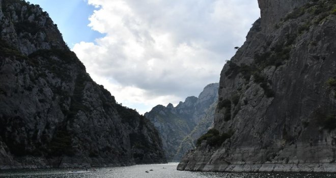 Bakan Zihni Şahin: Şahinkaya Kanyonu Dünya Harikası