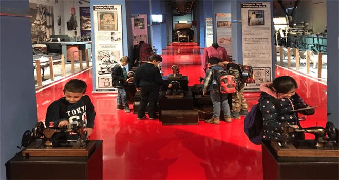 Bursa'da  müzede dikiş makinesi nostaljisi