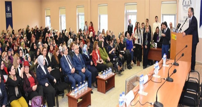 Bursa Büyükşehir'in  panelinde 'kadın,hak ve adalet' konuşuldu