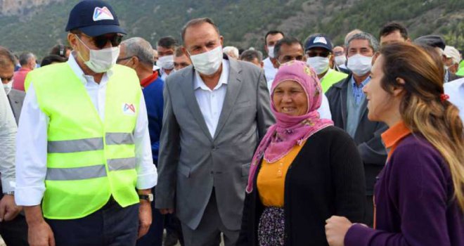 Mersin'de Yıllar Süren Çileyi Büyükşehir Bitiriyor