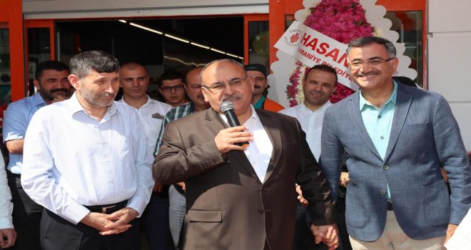 Başkan Hasan Can Market Açılışına Katıldı