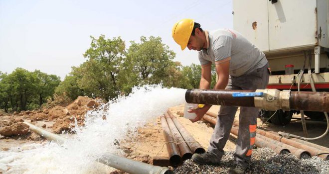 Büyükşehir DESKİ'den Gürpınar'a yeni su kaynağı
