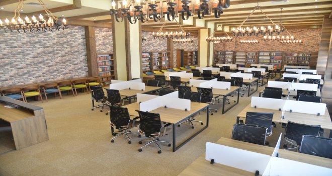 Büyükşehir Belediyesi'nden öğrencilere yeni kütüphane