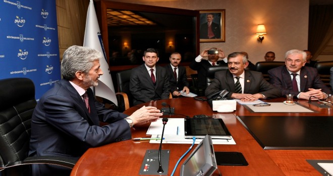 Başkan Tuna,Ankaradaki muhtarlarla bir araya geldi.