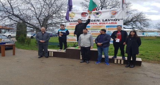 Osmangazili Sporcu Bulgaristan’dan Madalya İle Döndü
