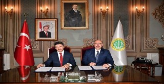 İstanbul Büyükşehir protokol imzaladı.