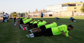 Büyükşehir Belediyespor'da h...